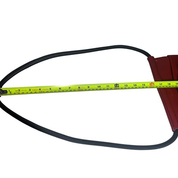 BOCCI + BII Red Leather Minimalist Crossbody Bag Slim Modern Pouch
Chic, Boho - Picture 4 of 10